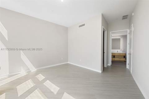 851 NE 1st Ave Ph 5411, Miami FL - photo 23 of 40