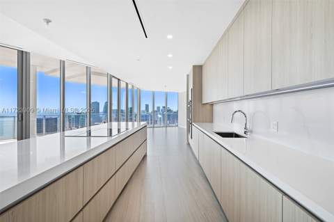 851 NE 1st Ave Ph 5411, Miami FL - photo 6 of 40