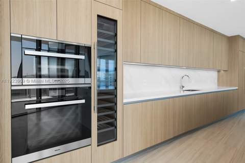 851 NE 1st Ave Ph 5411, Miami FL - photo 7 of 40