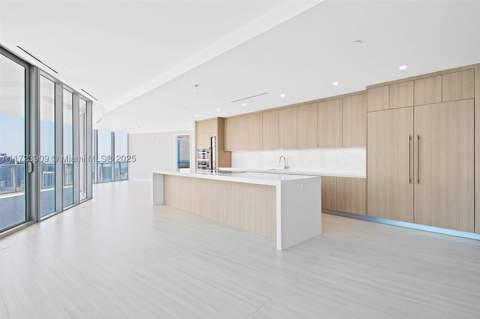 851 NE 1st Ave Ph 5411, Miami FL - photo 8 of 40