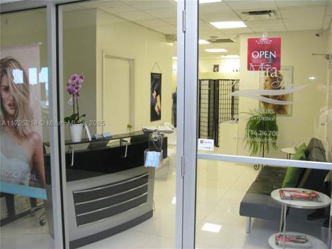 5701 Collins Ave 1011, Miami Beach FL - photo 14 of 50