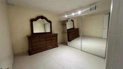 5005 Collins Avenue 1210, Miami Beach FL - photo 16 of 18