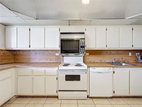 20225 NE 34th Ct 817, Aventura FL - photo 15 of 57
