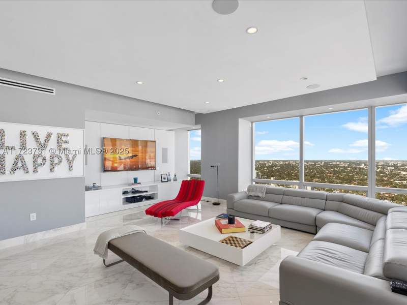 3 bedroom Condominium at 1425 Brickell Ave 52BC, Millennium Tower Residenc, Miami — photo 3