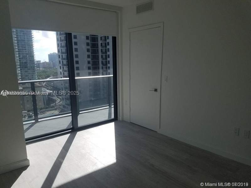 1 bedroom Condominium at 55 SW 9th St 1805, Brickell Heights West Con, Miami — photo 4