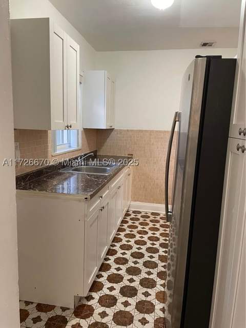 1223 NE 181st St, North Miami Beach FL - photo 15 of 17
