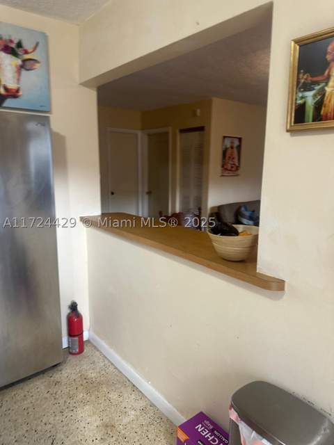 133 NE 48th St, Miami FL - photo 10 of 32