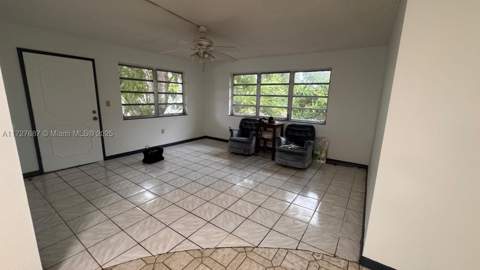 160 NE 203rd Ter 18, Miami Gardens FL - photo 21 of 40