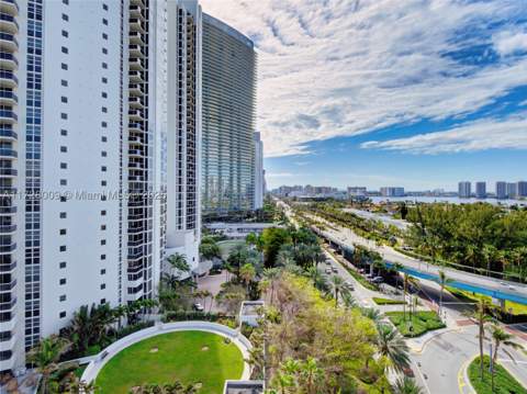 19201 Collins Ave 1141, Sunny Isles Beach FL - photo 22 of 44