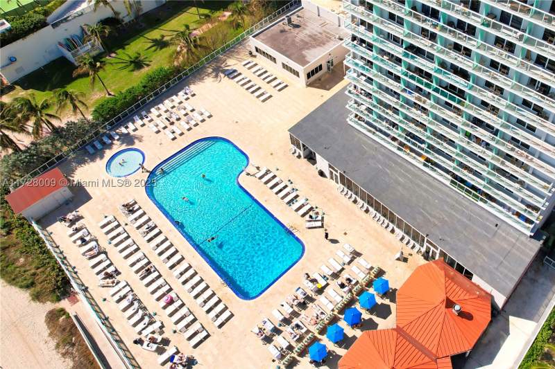 0 bedroom Condominium at 19201 Collins Ave 1141, The Aventura Beach Club C, Sunny Isles Beach — photo 3