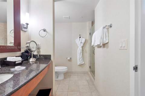 18001 Collins Ave 916, Sunny Isles Beach FL - photo 15 of 19