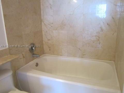 170 SE 14th St 2306, Miami FL - photo 12 of 32