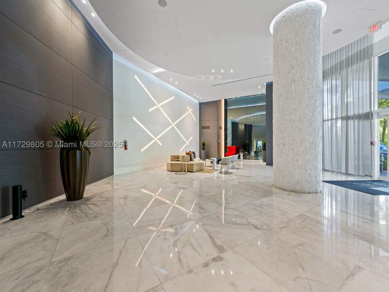 2 bedroom Condominium at 3300 NE 192nd St 603, Parc Central Aventura Eas, Aventura — photo 4