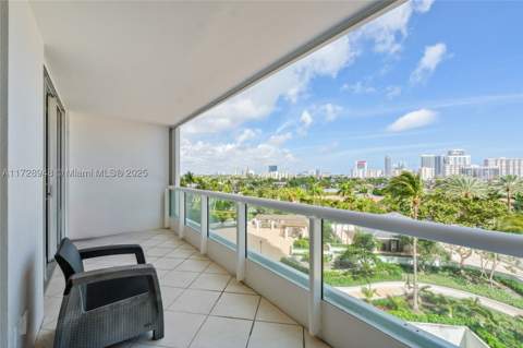21205 Yacht Club Dr 805, Aventura FL - photo 24 of 32