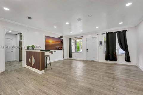 18600 NE 7th Ct, North Miami Beach FL - photo 24 of 59
