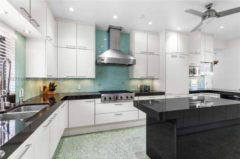 1181 S Alhambra Cir, Coral Gables FL - photo 12 of 51