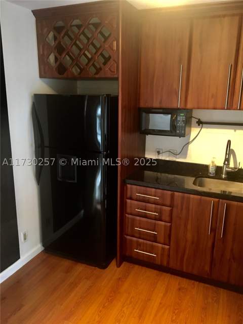 3101 N Country Club Drive 306, Aventura FL - photo 18 of 30