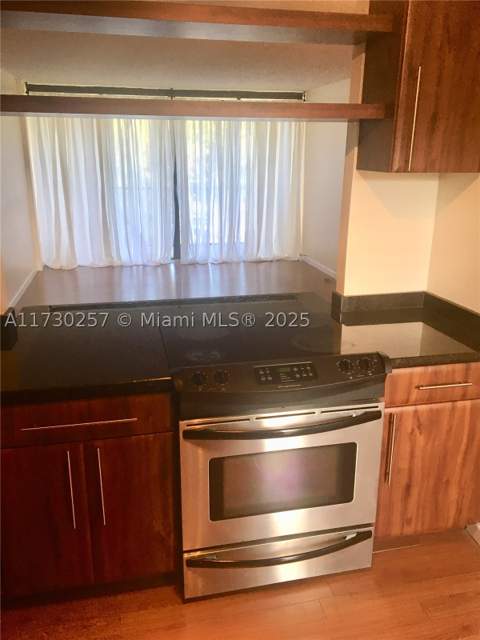 3101 N Country Club Drive 306, Aventura FL - photo 20 of 30