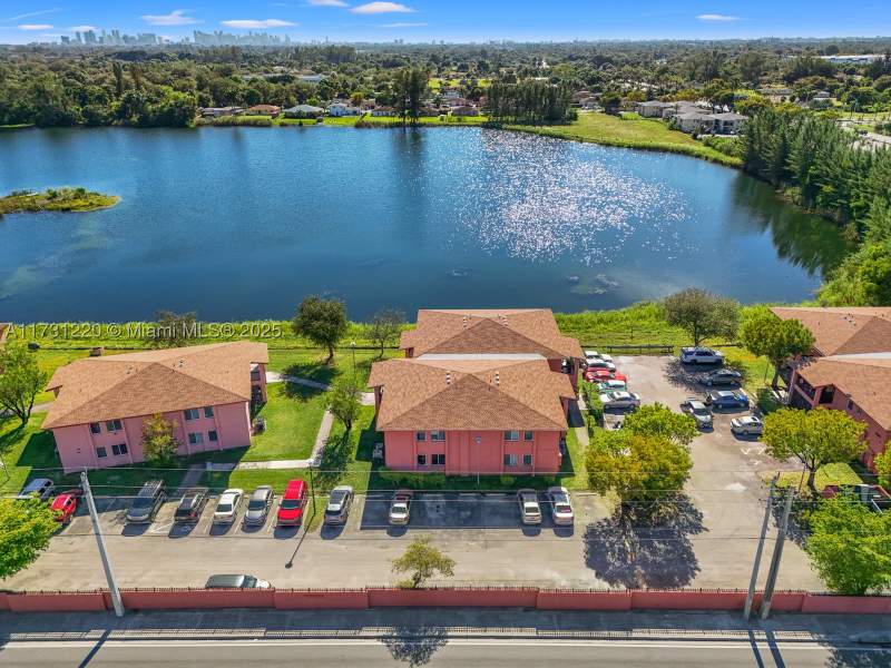 3 bedroom Condominium at 2020 NW 119th St 1122, Lakeview Estates Condo, Miami — photo 2