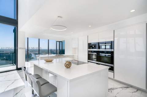 18555 Collins Ave 4203, Sunny Isles Beach FL - photo 14 of 57