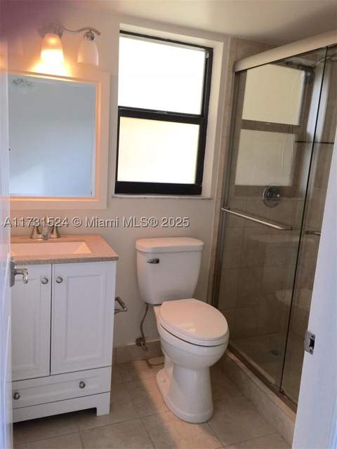 17878 N Bay Rd 201, Sunny Isles Beach FL - photo 15 of 17