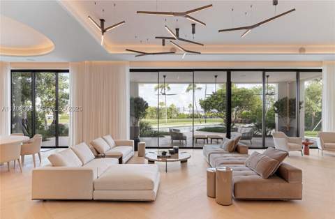 1006 Links Drive, Miami Beach FL - photo 10 of 32