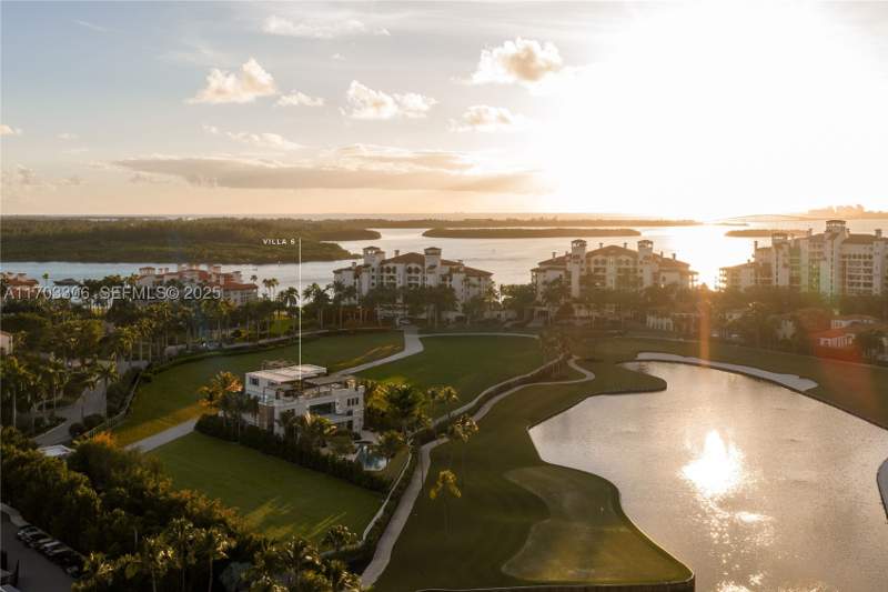 7 bedroom SingleFamilyResidence at 1006 Links Drive, Lindisfarne On Fisher Isl, Miami Beach — photo 2