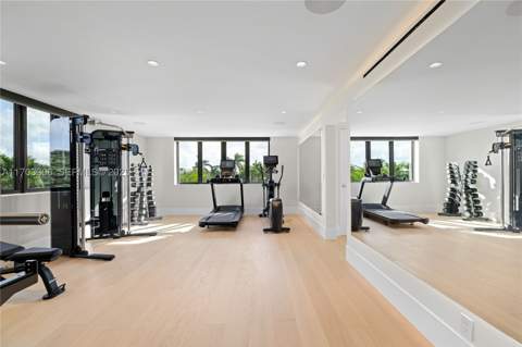 1006 Links Drive, Miami Beach FL - photo 23 of 32