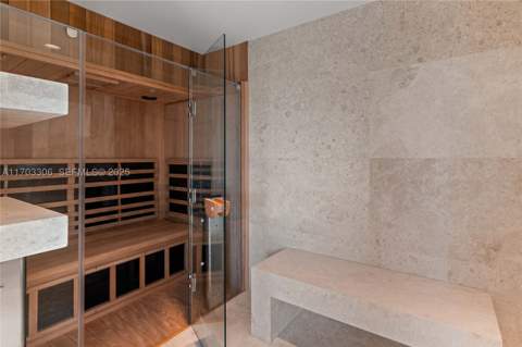 1006 Links Drive, Miami Beach FL - photo 24 of 32