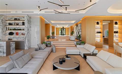 1006 Links Drive, Miami Beach FL - photo 9 of 32