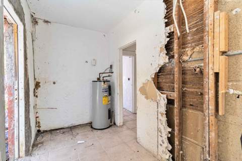 1839 NW 49th Street, Miami FL - photo 12 of 30