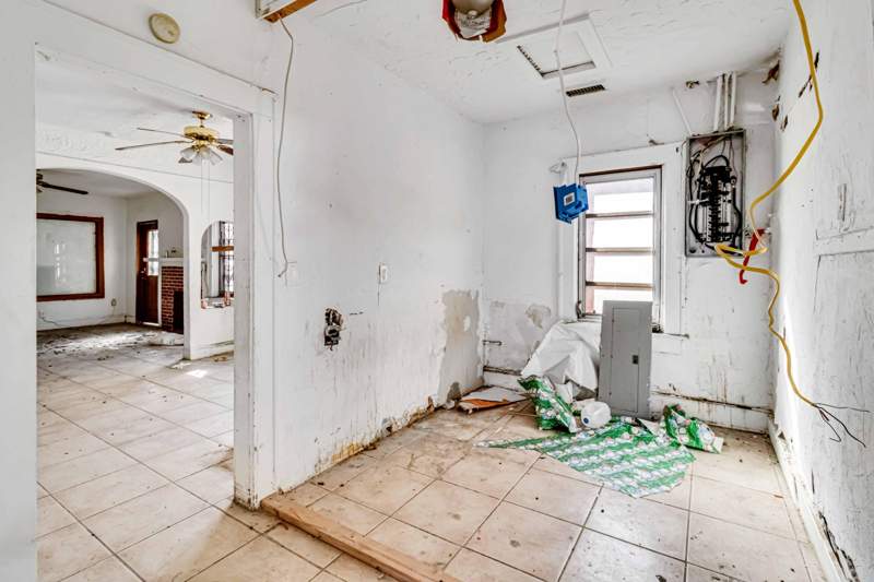 4 bedroom SingleFamilyResidence at 1839 NW 49th Street, 17TH AVE MANOR, Miami — photo 5