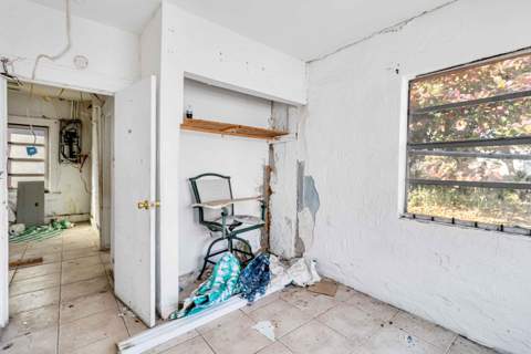 1839 NW 49th Street, Miami FL - photo 7 of 30