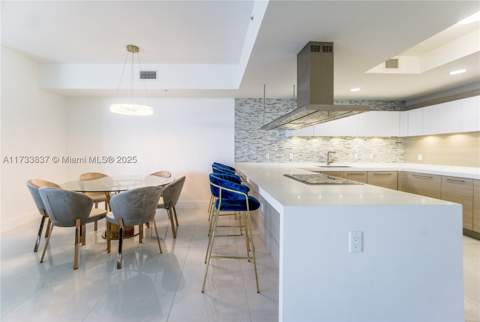 17301 Biscayne Blvd 207, North Miami Beach FL - photo 12 of 38
