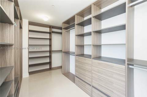 17301 Biscayne Blvd 207, North Miami Beach FL - photo 15 of 38