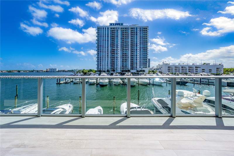 2 bedroom Condominium at 17301 Biscayne Blvd 207, Marina Palms Residences N, North Miami Beach — photo 3