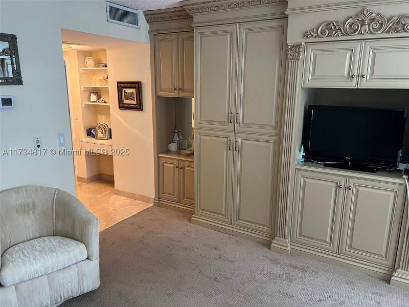 2 bedroom Condominium at 9801 Collins Ave 17J, Balmoral Condo, Bal Harbour — photo 5