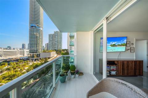 650 West Ave 1004, Miami Beach FL - photo 18 of 48