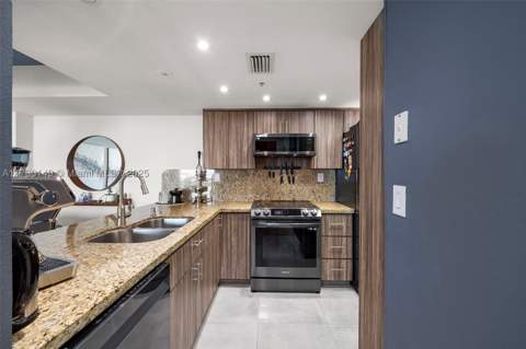 650 West Ave 1004, Miami Beach FL - photo 7 of 48