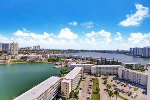 18031 Biscayne Blvd Ph01, Aventura FL - photo 17 of 33