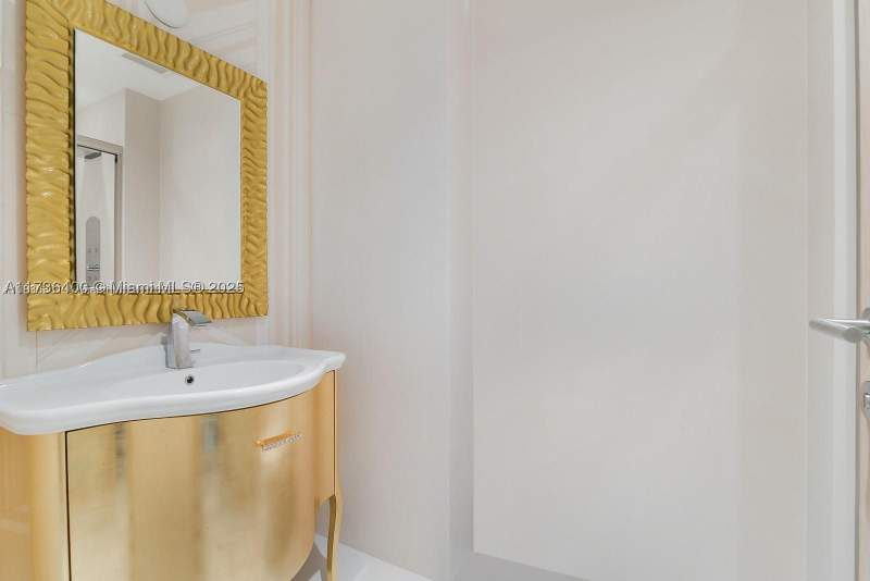 2 bedroom Condominium at 18031 Biscayne Blvd Ph01, Del Prado Marina, Aventura — photo 5