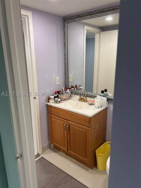 2350 NE 135th St 903, North Miami FL - photo 11 of 11