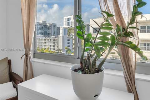 1025 Alton Rd 602, Miami Beach FL - photo 6 of 29