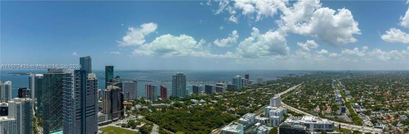 2 bedroom Condominium at 1133 SW 2nd Ave T2-6003, 1 South Side Park, Miami — photo 5