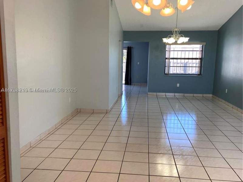 3 bedroom Townhouse at 4903 SW 144th Ct -, Bird Lakes Townhouse Sec, Miami — photo 3