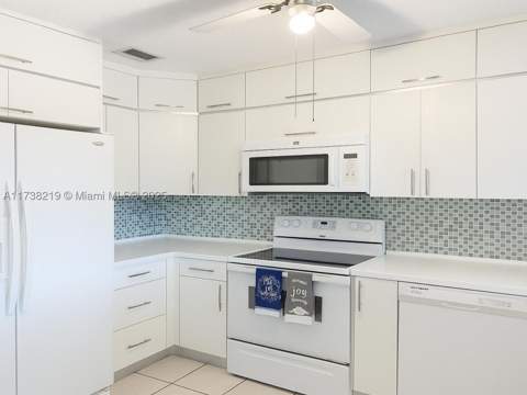 4903 SW 144th Ct -, Miami FL - photo 6 of 22