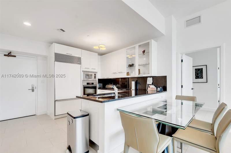 2 bedroom Condominium at 6799 Collins Ave 312, South Carillon Beach Cond, Miami Beach — photo 5