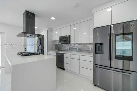 2700 NE 135th St 32, North Miami FL - photo 12 of 40