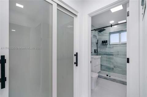 2700 NE 135th St 32, North Miami FL - photo 18 of 40