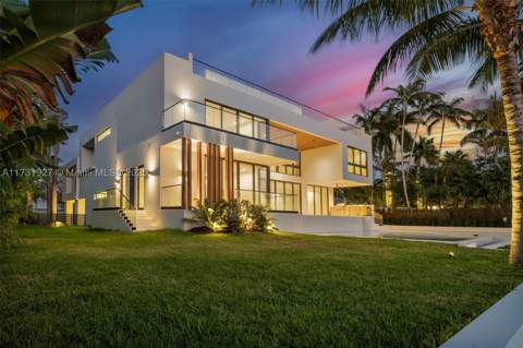 960 Mariner Dr, Key Biscayne FL - photo 10 of 79